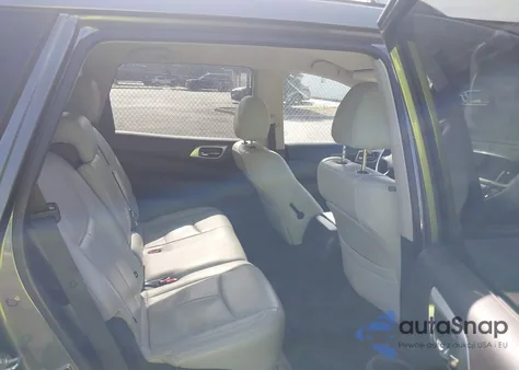 2020 Nissan Pathfinder Sv 2Wd z USA, uszkodzony, nr VIN 5N1DR2BN8LC632755